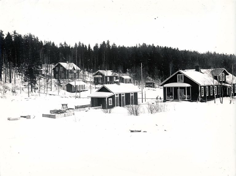 Dalasågen med Alma Nilssons affär