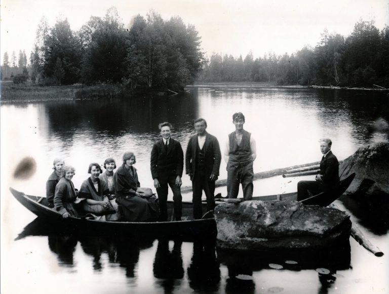 Dalasågsungdomar vid Vanåskilj