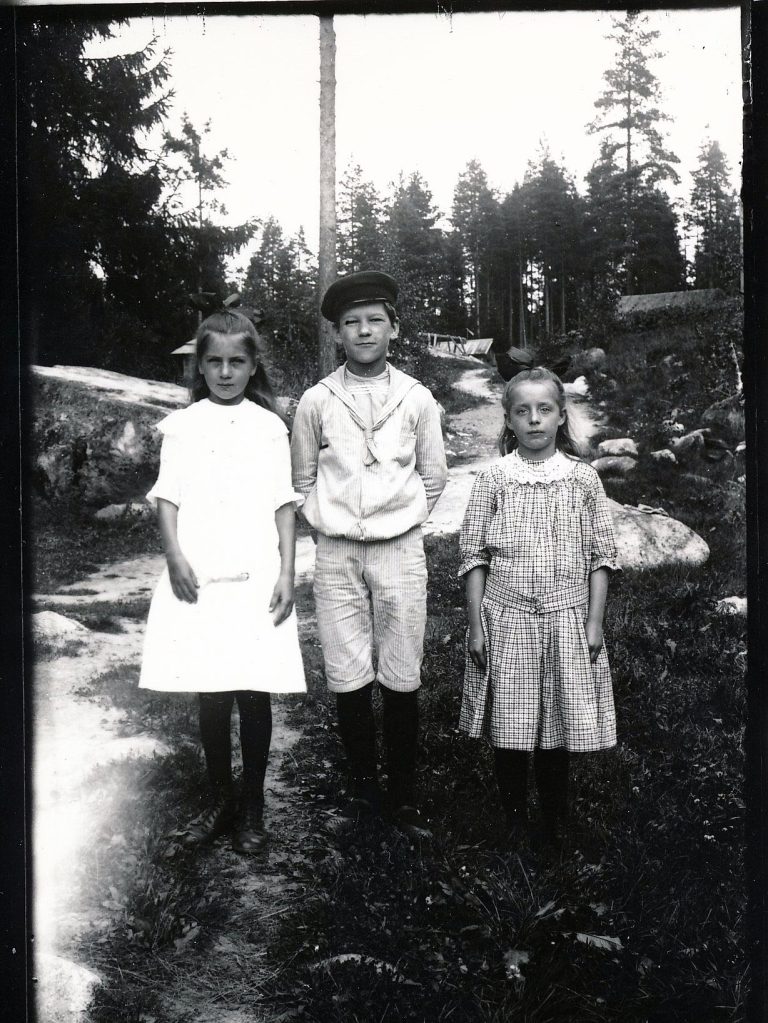 Elvira och Oskar Windahl samt