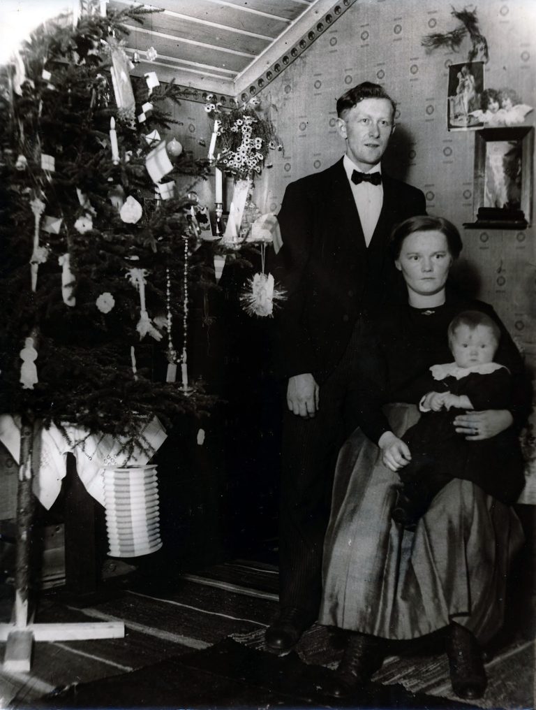 Joel Jonsson, Anna Jonsson med barn