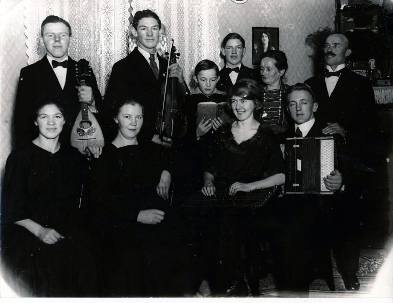 Melin, Lars Larsson, Elisabeth Norin, Helga Norin m.fl.
