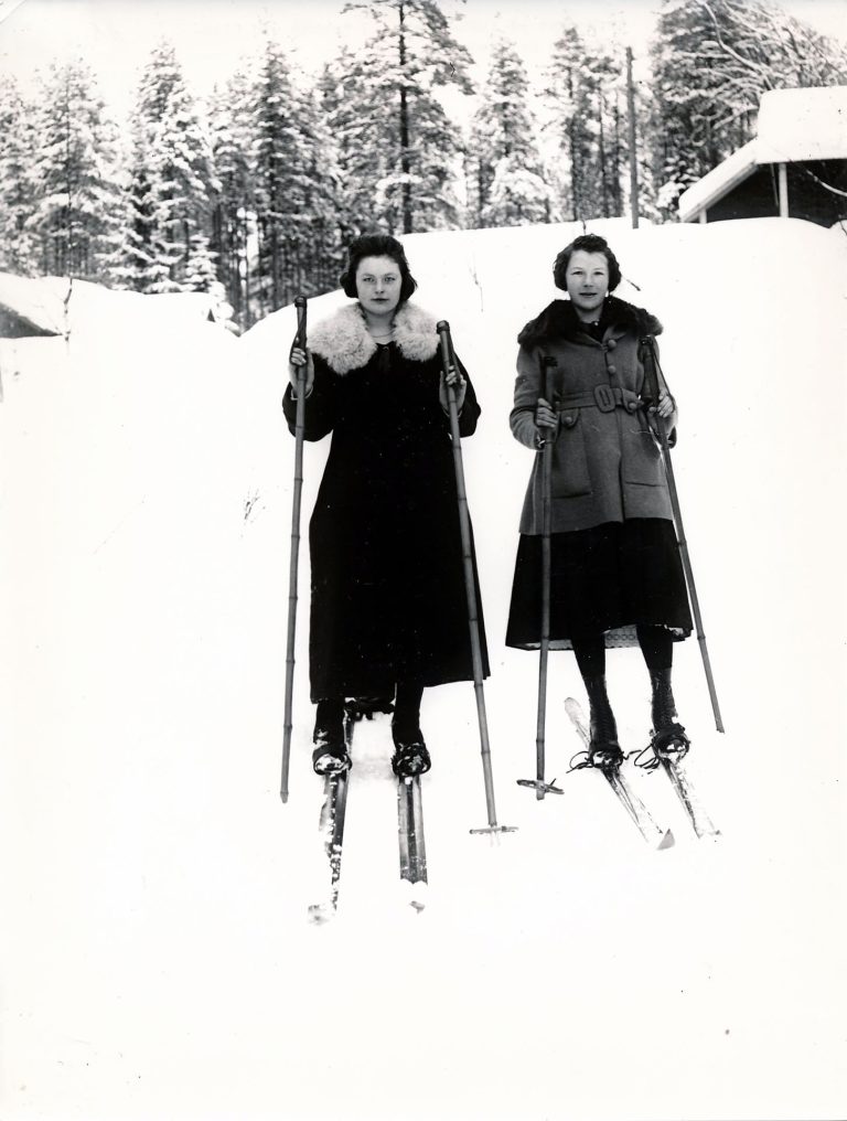 Skidåkare på 1920-talet vid Li