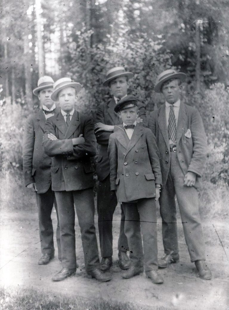 Valfrid, Nils, Folke  och Evert
